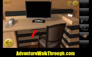 World Escape Level12 computer desk